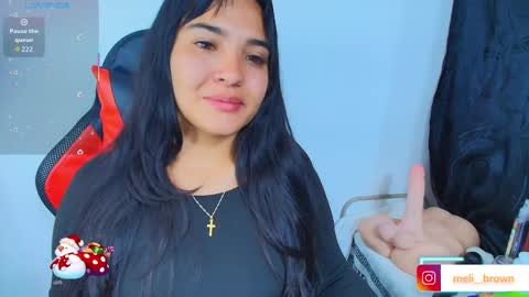    Independent model online show from February 12, 2:48 am