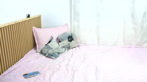 Meli And Sebas online show from April 25, 4:58 am