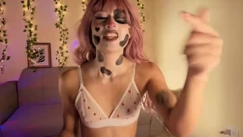 melifresita online show from October 17, 9:19 pm