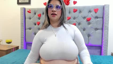 Melinda online show from February 25, 2:37 pm