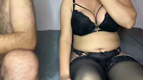 Melisa  Andi online show from December 14, 9:24 pm