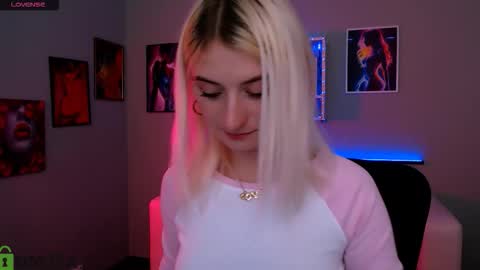 Melisa online show from January 17, 8:50 pm