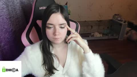 melisanilson online show from December 22, 10:27 pm