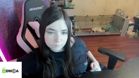 melisanilson online show from March 26, 10:59 pm