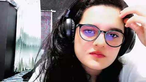 Snapshot of melissa_and_dany chatting on February 23, 11:14 pm Melissas Corner online show from February 23, 11:14 pm
