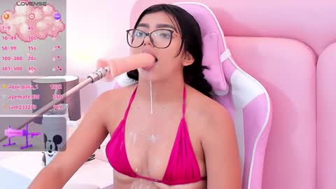 Snapshot of melissa_standfor chatting on February 26, 10:58 pm Melissa online show from February 26, 10:58 pm