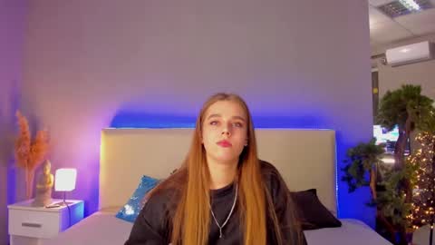 MelissaCrayzy online show from February 18, 6:26 am