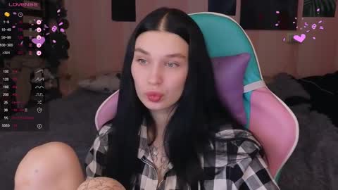 Freya  IM NONUDE online show from January 9, 9:37 pm