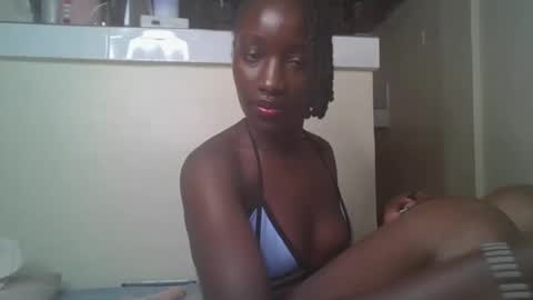 mellisagal online show from January 11, 7:42 pm