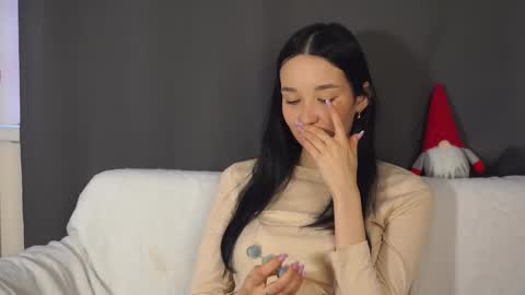 Lina online show from January 12, 11:39 am