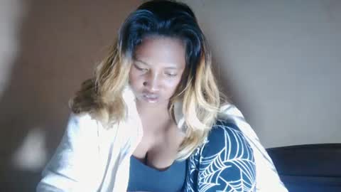 mellissa online show from July 11, 7:13 am