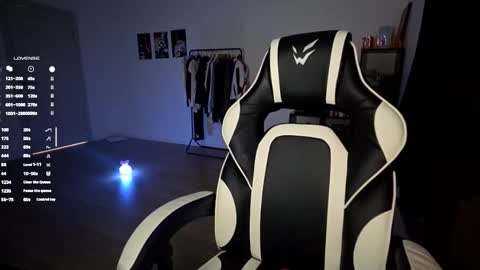 EVA online show from November 1, 7:46 pm