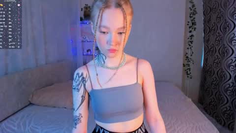 melodievejar online show from March 24, 4:29 am