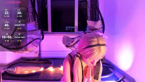 melody_chers online show from October 16, 4:12 am