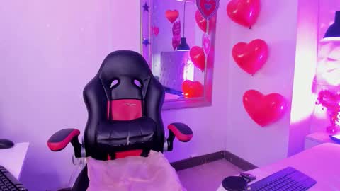 melody online show from February 21, 10:13 pm