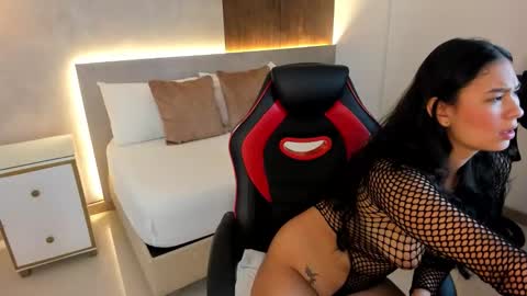 Melody  online show from October 18, 1:37 pm