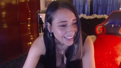 Melody online show from October 10, 9:08 pm