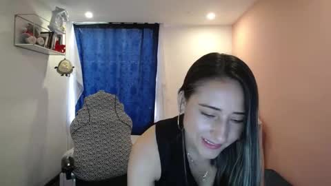 Melody online show from February 4, 7:22 pm