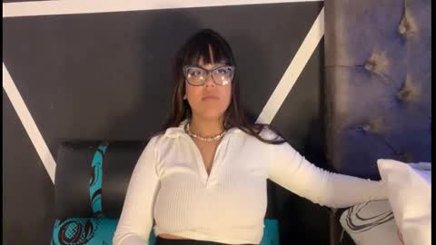 melodydreams1520 online show from December 4, 8:41 pm