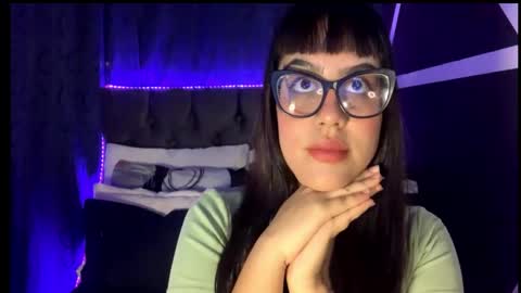 melodydreams1520 online show from September 29, 4:11 am