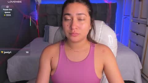 MELY online show from October 22, 9:16 pm