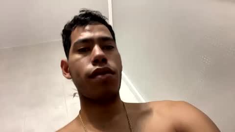 memolesta13 online show from March 11, 11:55 am