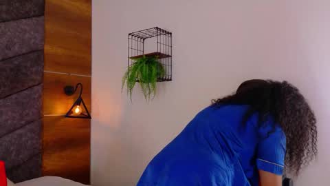  Memphis Williams  online show from March 17, 3:33 am