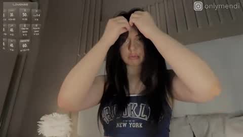 menndi online show from October 16, 10:48 am