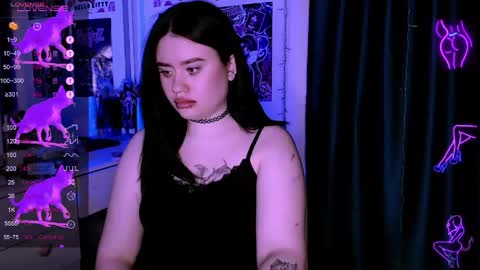 meow marie online show from April 14, 11:08 pm