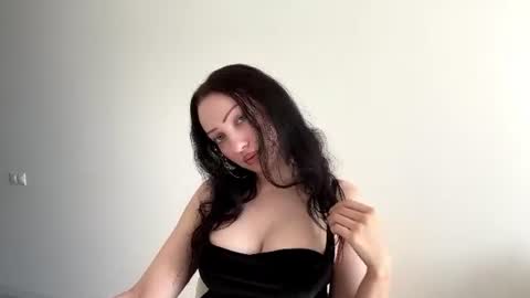 MeowAlika online show from July 1, 1:09 pm