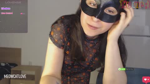 meowcatlove online show from December 2, 7:11 pm