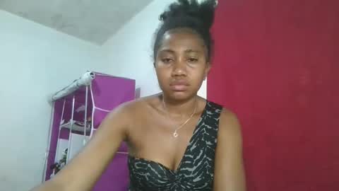 meraldaaaa online show from October 14, 6:05 am