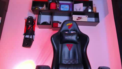 Neith online show from September 28, 9:02 pm