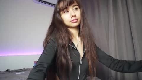 meriannabell online show from October 22, 11:28 pm