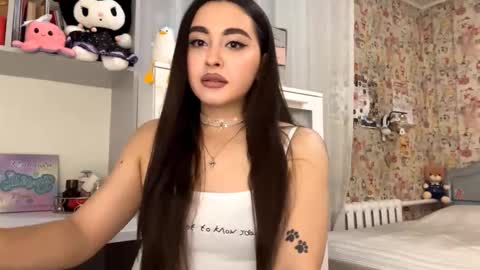 Enni online show from December 5, 6:16 pm