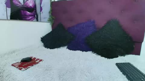 Merlina online show from March 12, 7:28 pm