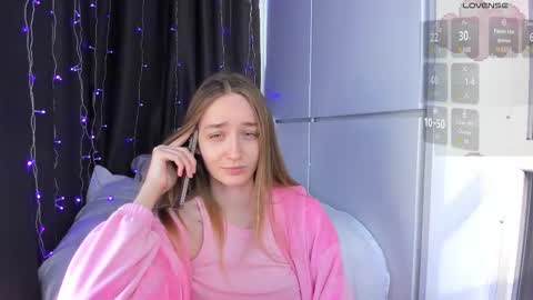 Sara online show from March 14, 12:53 pm