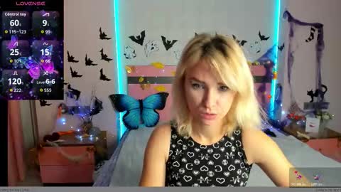 merymidnight online show from October 21, 5:56 am