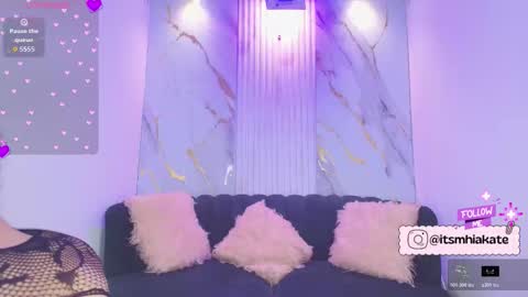 Mhia Kate online show from December 19, 12:33 pm