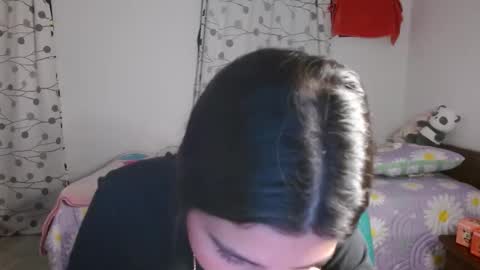 Mia online show from February 27, 1:19 am