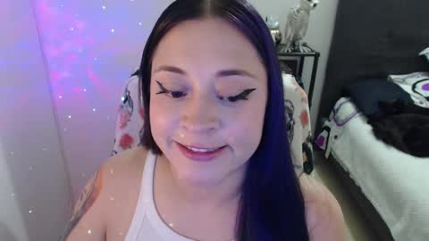 mia online show from February 5, 10:22 pm