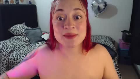 mia online show from February 12, 2:04 am