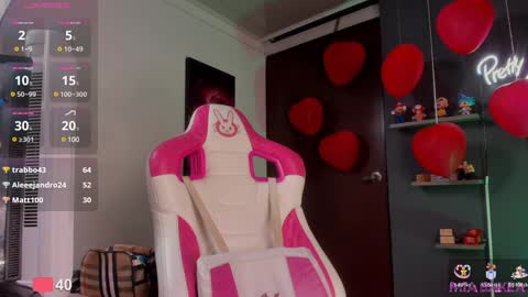 Mia Baker  online show from February 6, 2:33 am