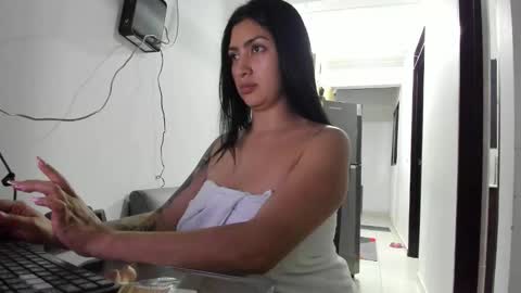 mia_belmonte online show from November 26, 11:01 pm