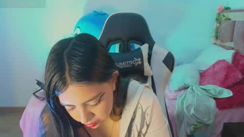 mia_bnnyy online show from October 30, 5:52 am