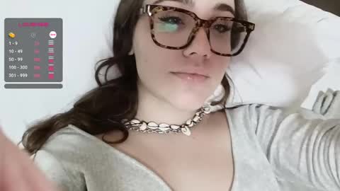 Snapshot of mia_boone chatting on February 20, 2:13 pm mia_boone online show from February 20, 2:13 pm