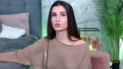 Snapshot of mia_carter99 chatting on February 4, 9:20 pm Freya Allen online show from February 4, 9:20 pm