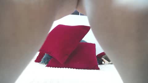 Mia online show from January 28, 12:57 am