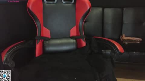 Golden ones online show from November 12, 9:50 pm