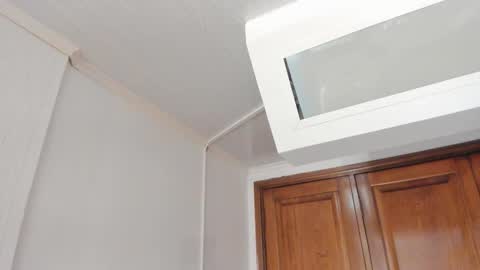 Mia online show from February 24, 2:25 am